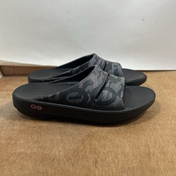 OOFOS OOahh Slide Women Size 8 Black Lightweight Recovery Sandals - Picture 1 of 7